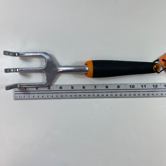 Set 2 Fiskars 3 Prong Cultivator Ergo Handle Garden Tool 12.5" Lifetime Warranty - Picture 10 of 10